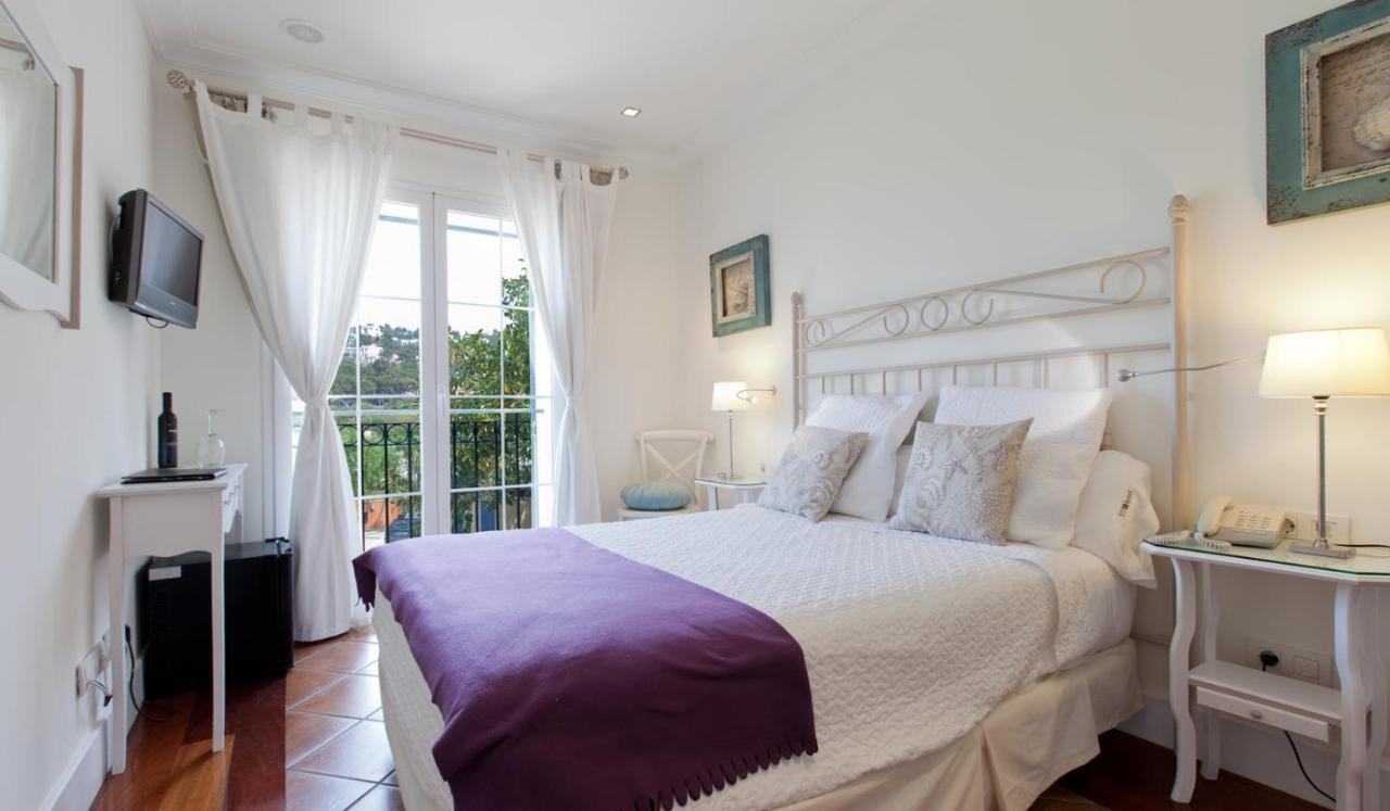 Hotel Mr Les Rotes Денія Екстер'єр фото