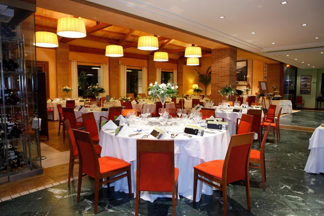 Hotel Mr Les Rotes Денія Екстер'єр фото